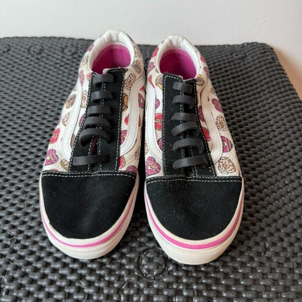 Vans Old‎ Skool Juniors Donut Print Sneakers Black White Pink Lace Up Shoes